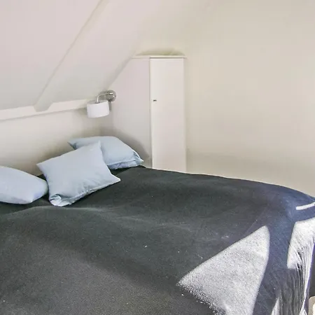 Amazing Apartment In Bagenkop With Sauna